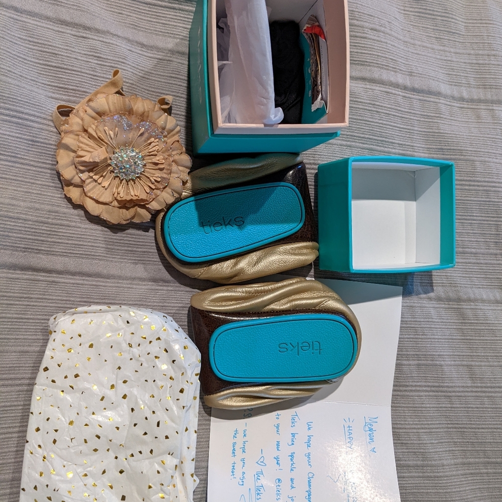 BNIB Champagne Gold Tieks, size 8